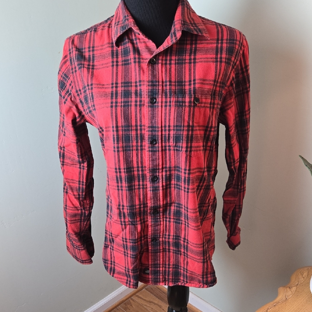 Roots Cotton Red Plaid Button Down Shirt